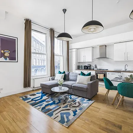 Great Eastern 1 By Artsy Apartment